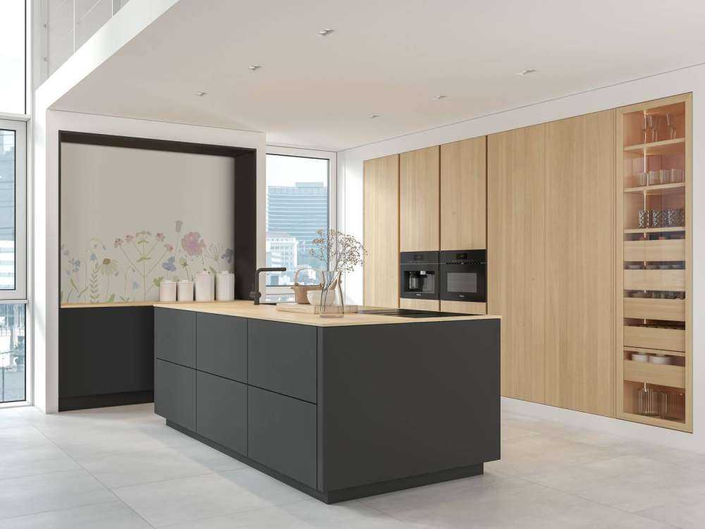 Blomstermark beige, gammelrosa, grøn og lilla