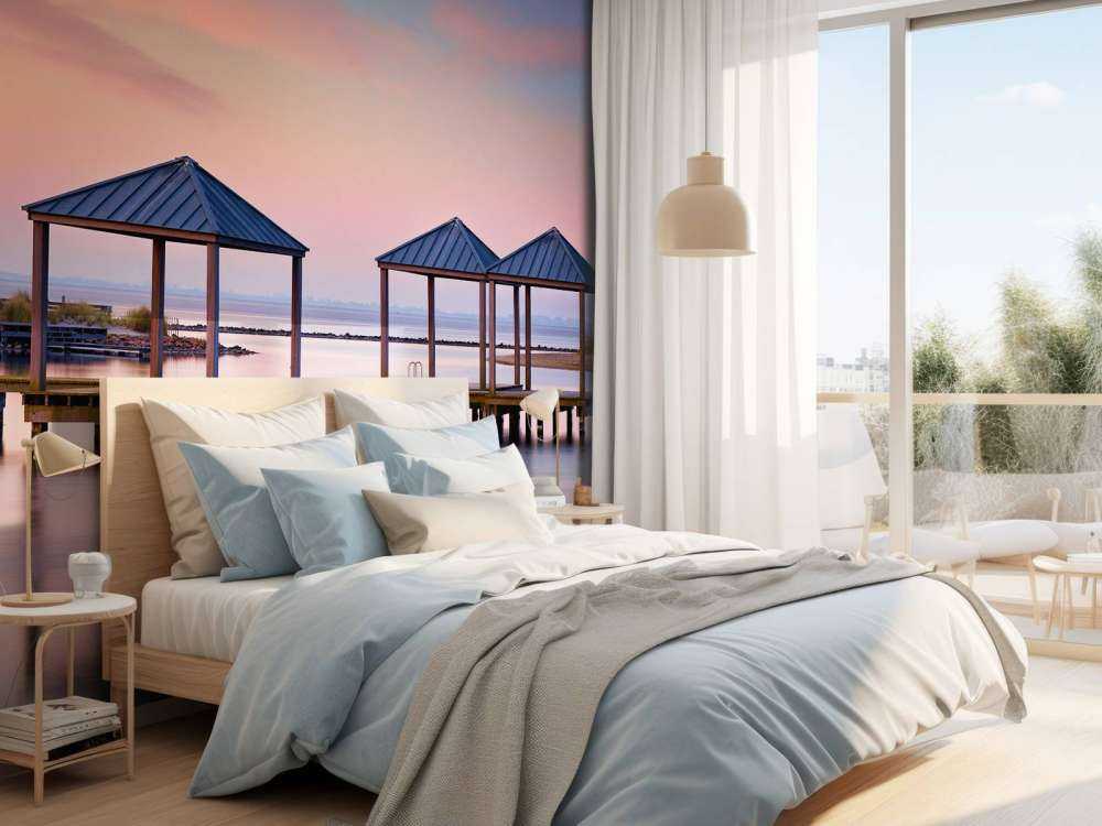 Svømning af anløbsbro ved solopgang