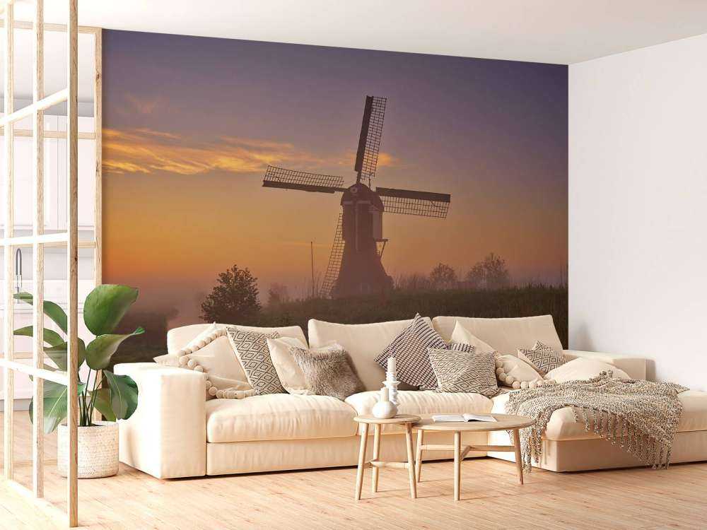 Mølle ved solopgang