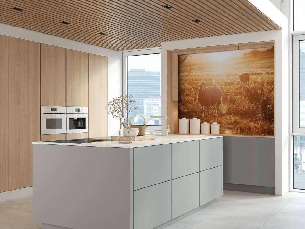 Får på smuk græsmark