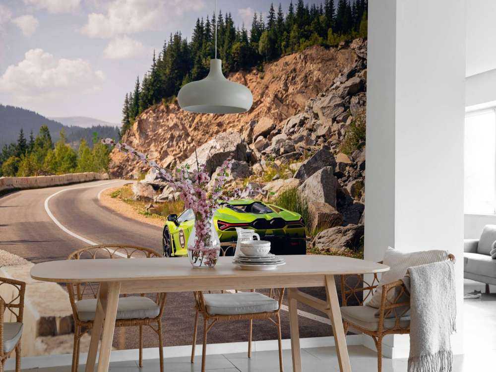 Lamborghini Revuelto i fjellene