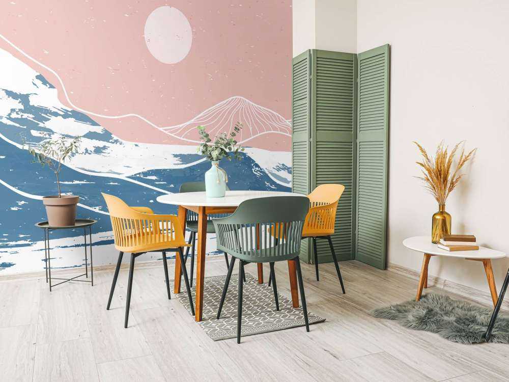 Vinterfjell foran solen