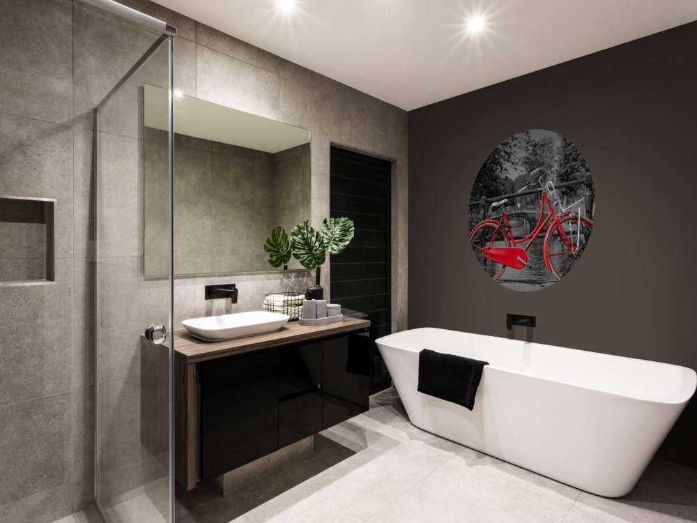 Rød sykkel på broen