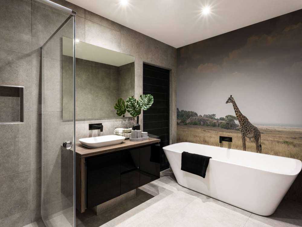 Giraffe på en savanne