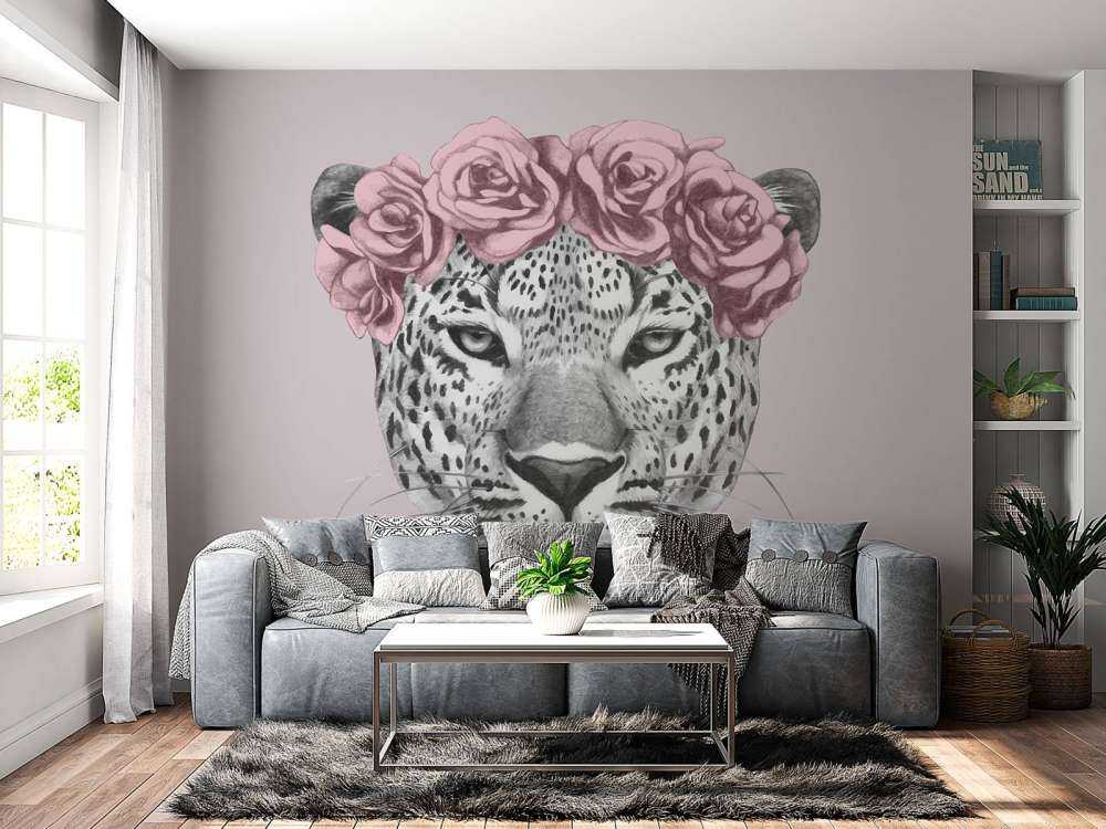 leopard med rosa blommor