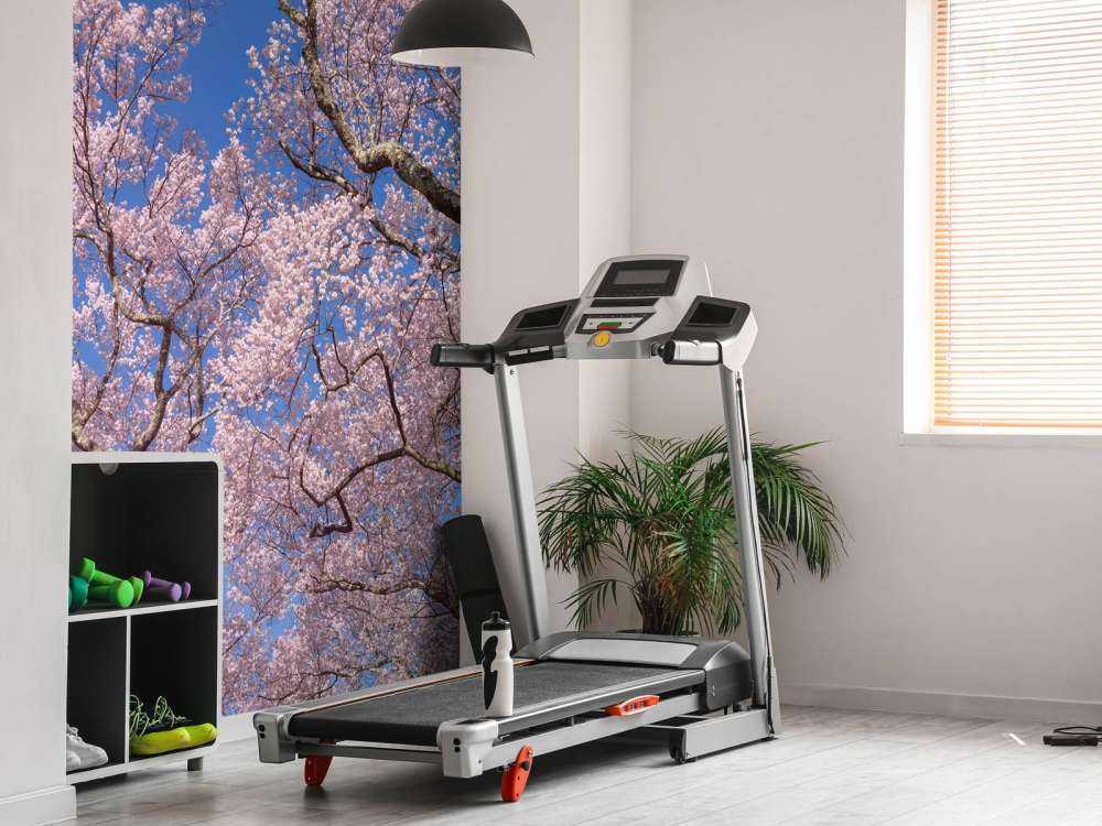 Blommor med blå himmel