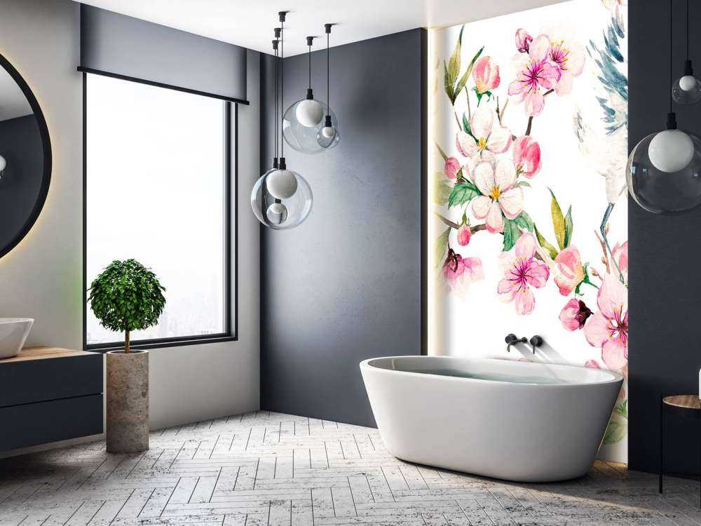 Målade tranor vid blommor