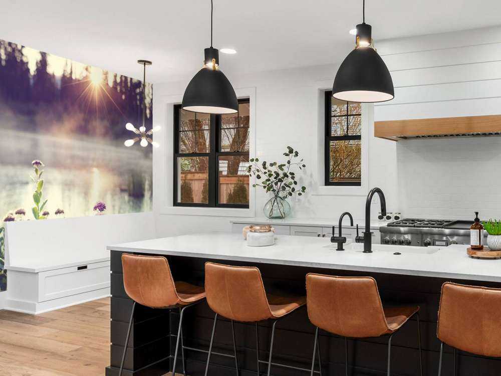 Förångande sjö med blommor