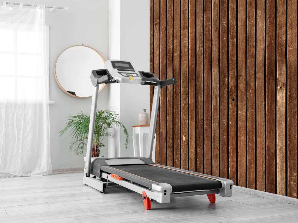 Mørke lodrette træplanker