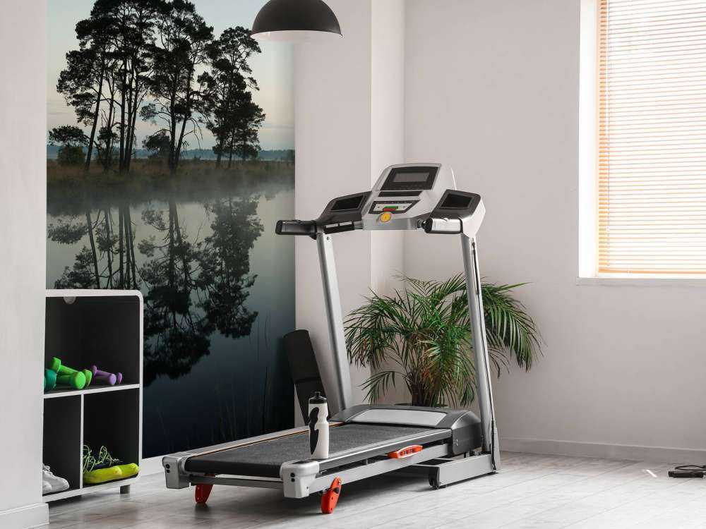 Træer langs skovområder