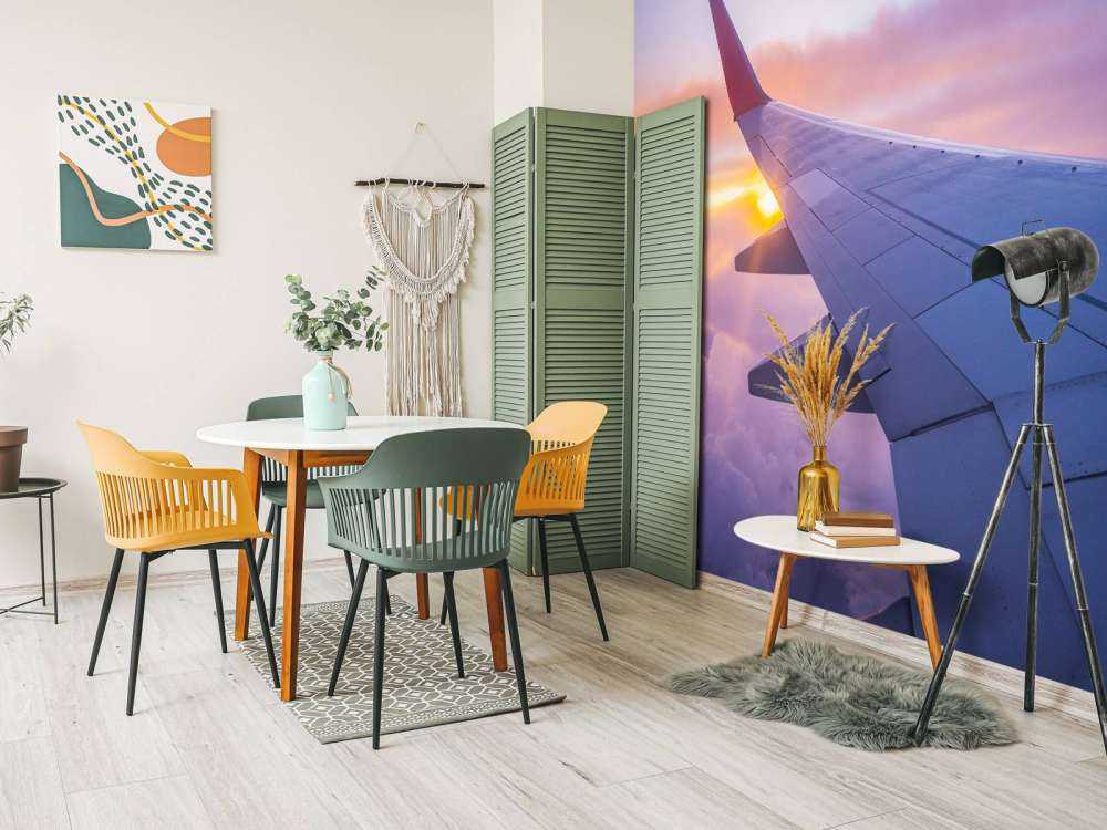 Flygende vinge i skyene