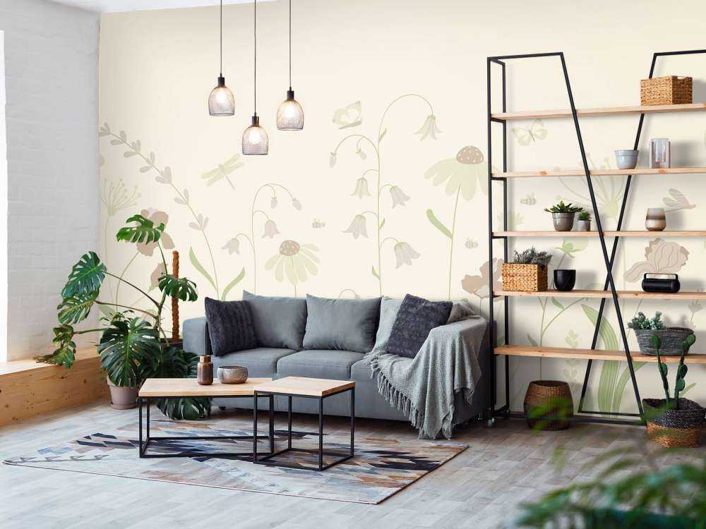 Blomstermark høj med sommerfugle sand med gammelrosa