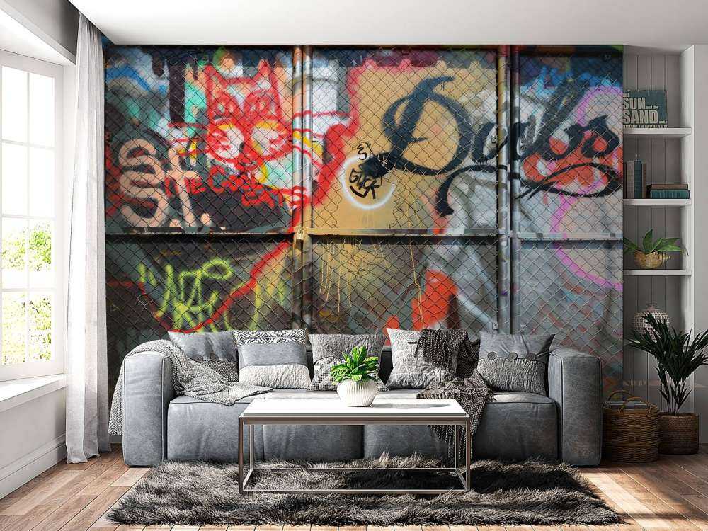 Graffiti på ståldörrar