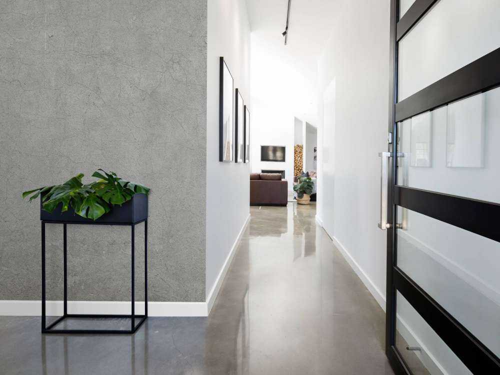 Revner i gammel puds