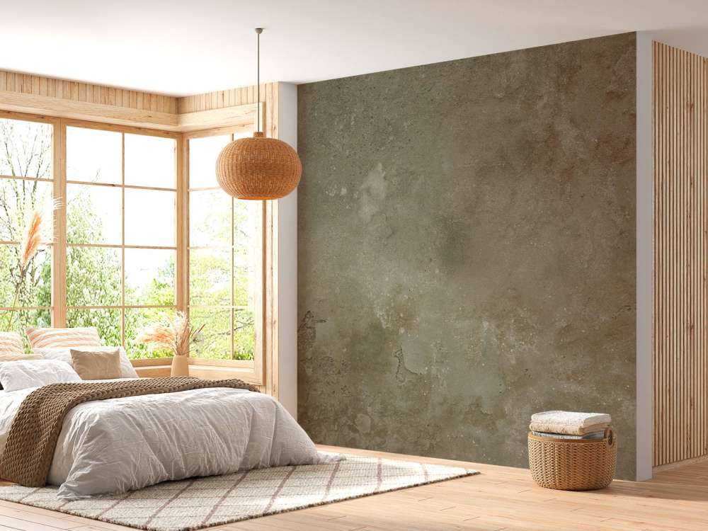 Gammel væg med forvitret stuk