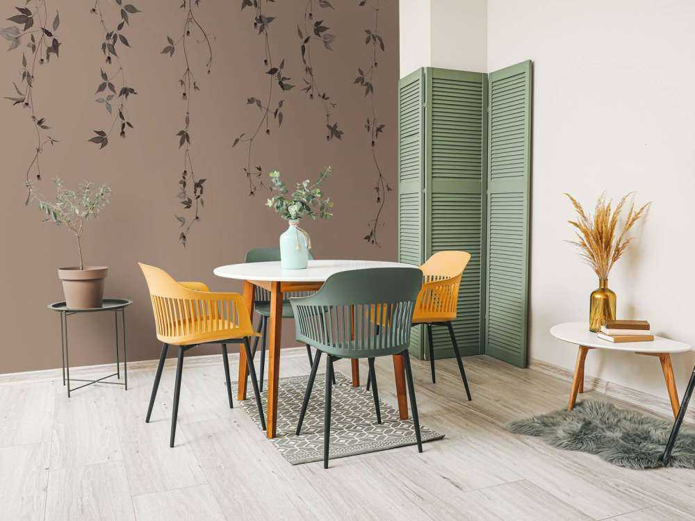 Klematis-kviste på taupe