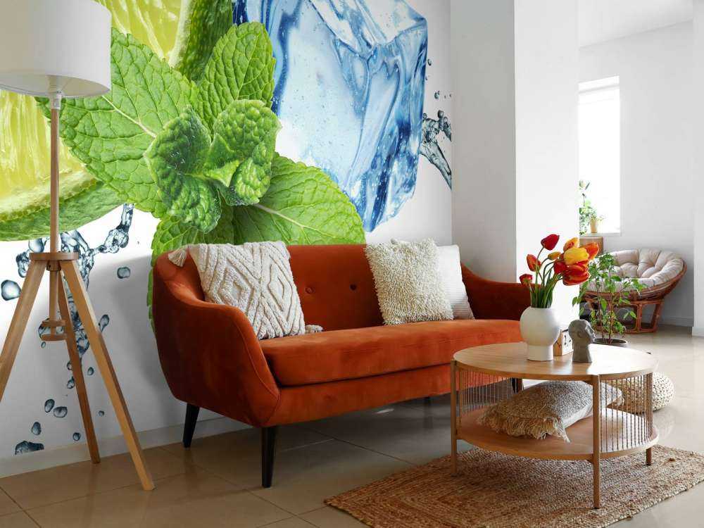 Sprøyt vann med mynte og kalk