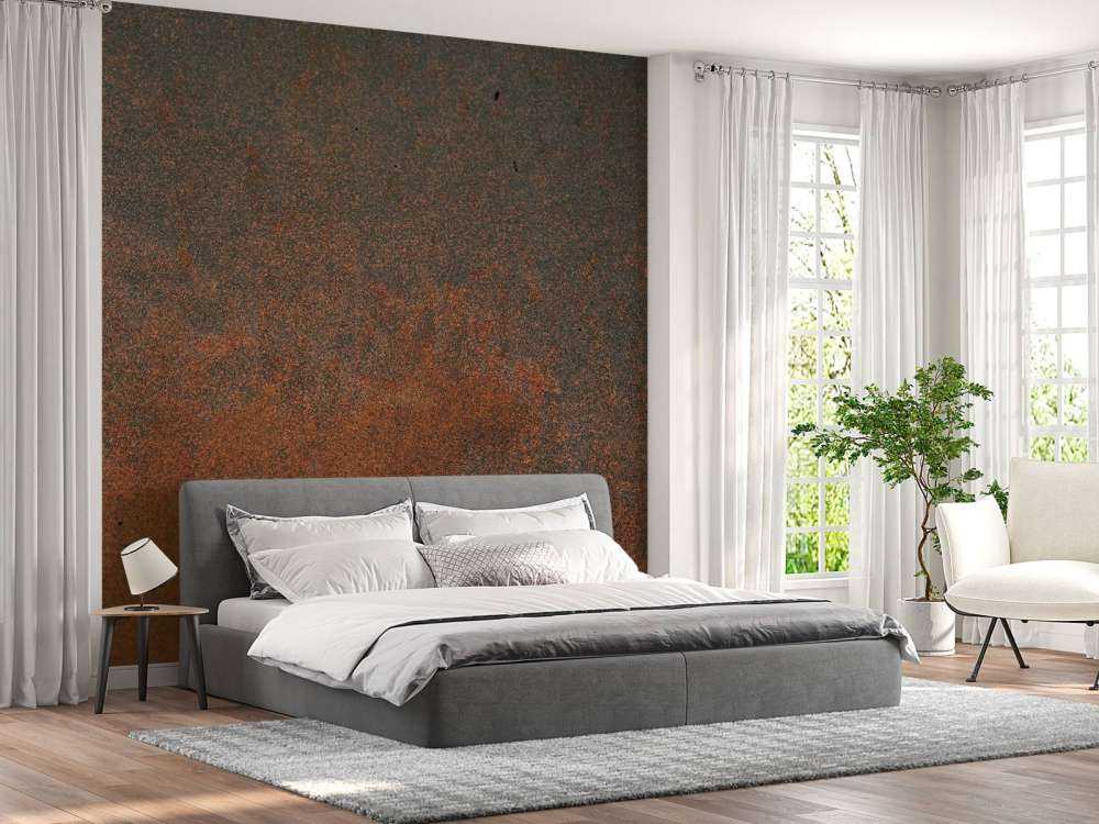 Närbild av gammal metallplatta.