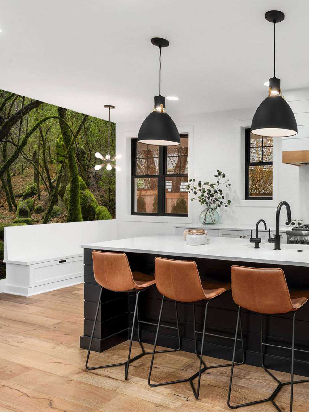 Träd och mossstenar