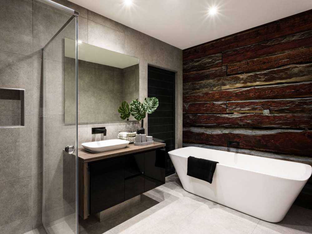 Gammelt og forvitret træ