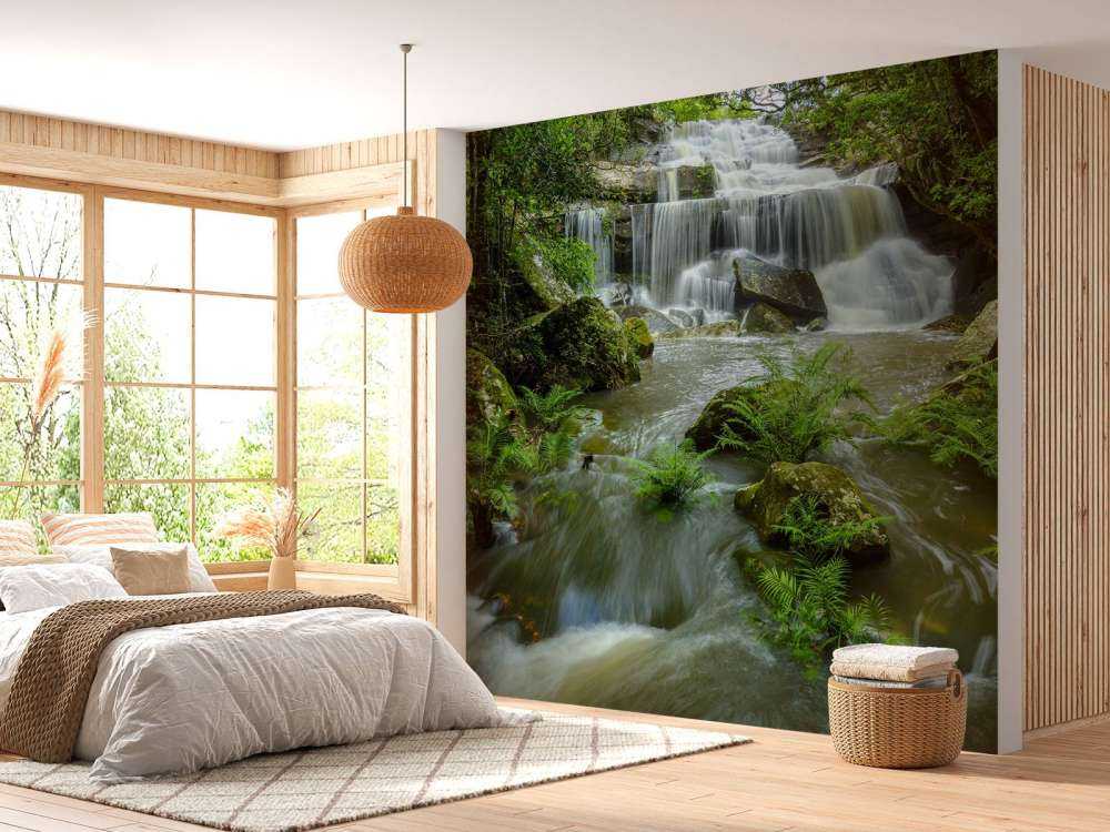 Strømmende vandfald