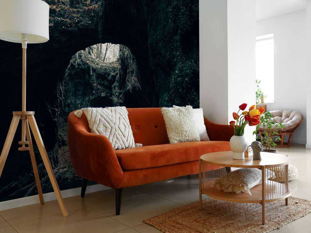 Gamle jernminer genvundet af naturen