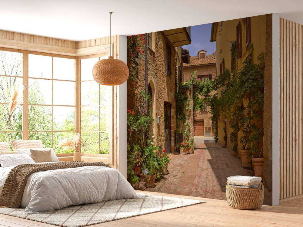 Italiensk gate med planter