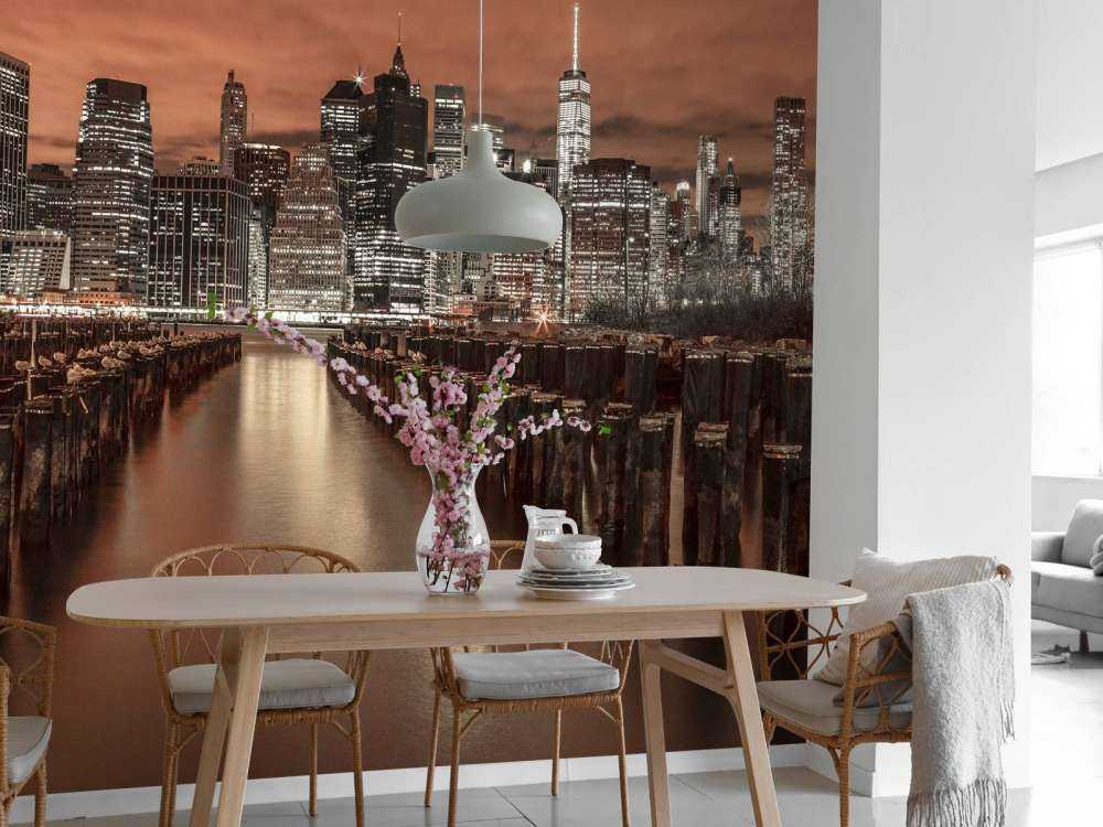 Manhattans skyline med vågbrytare