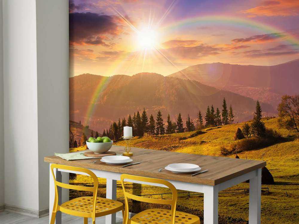 Höstackar i bergslandskap