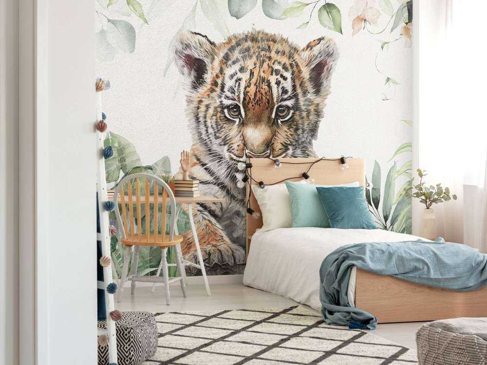 Söt tiger med växter