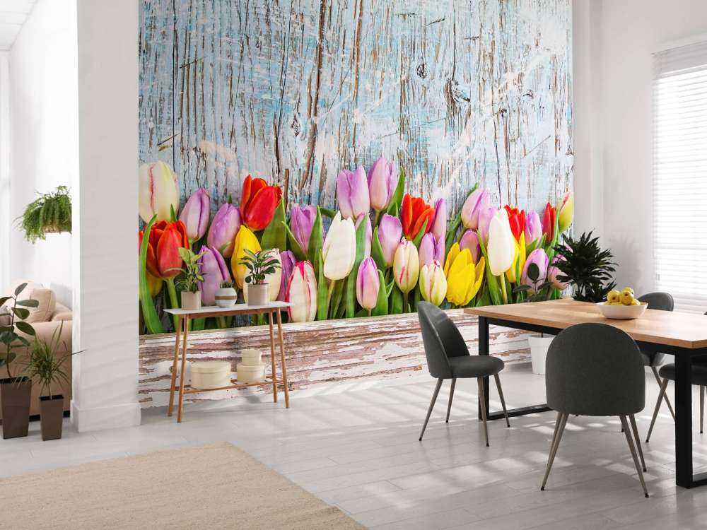 Tulipaner med træ