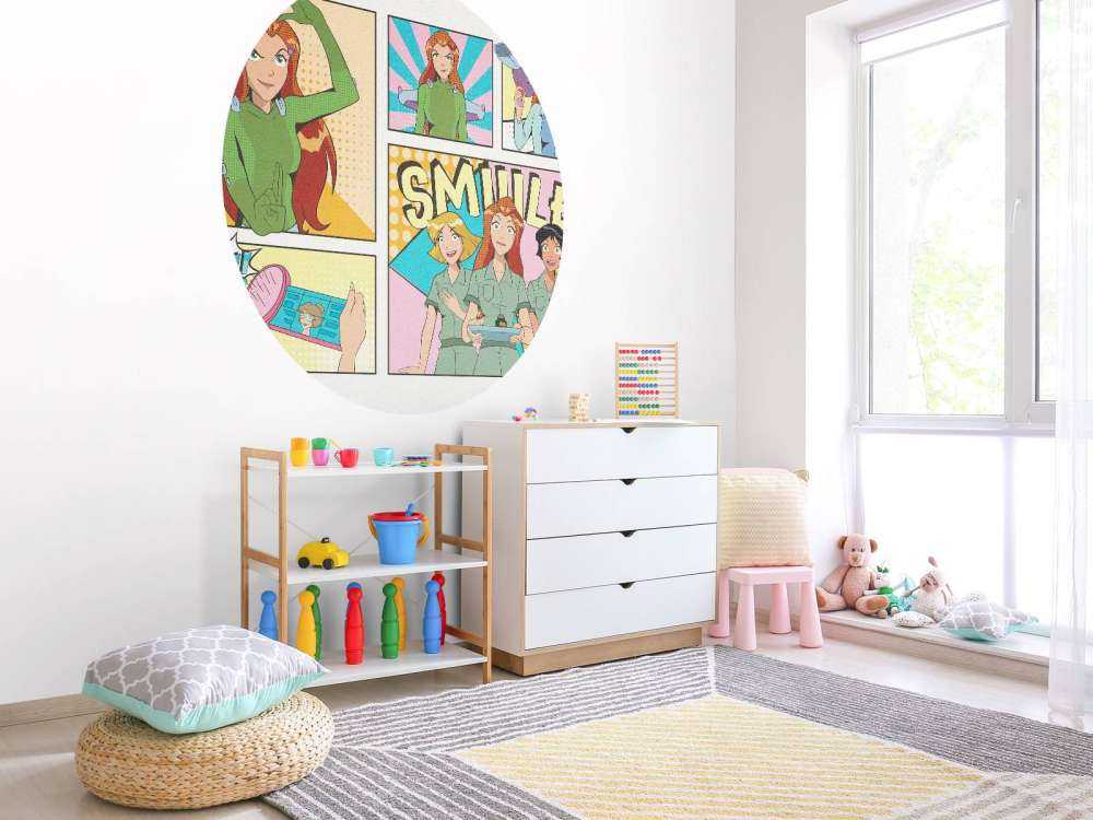 Tegneserieheltinder i aktion