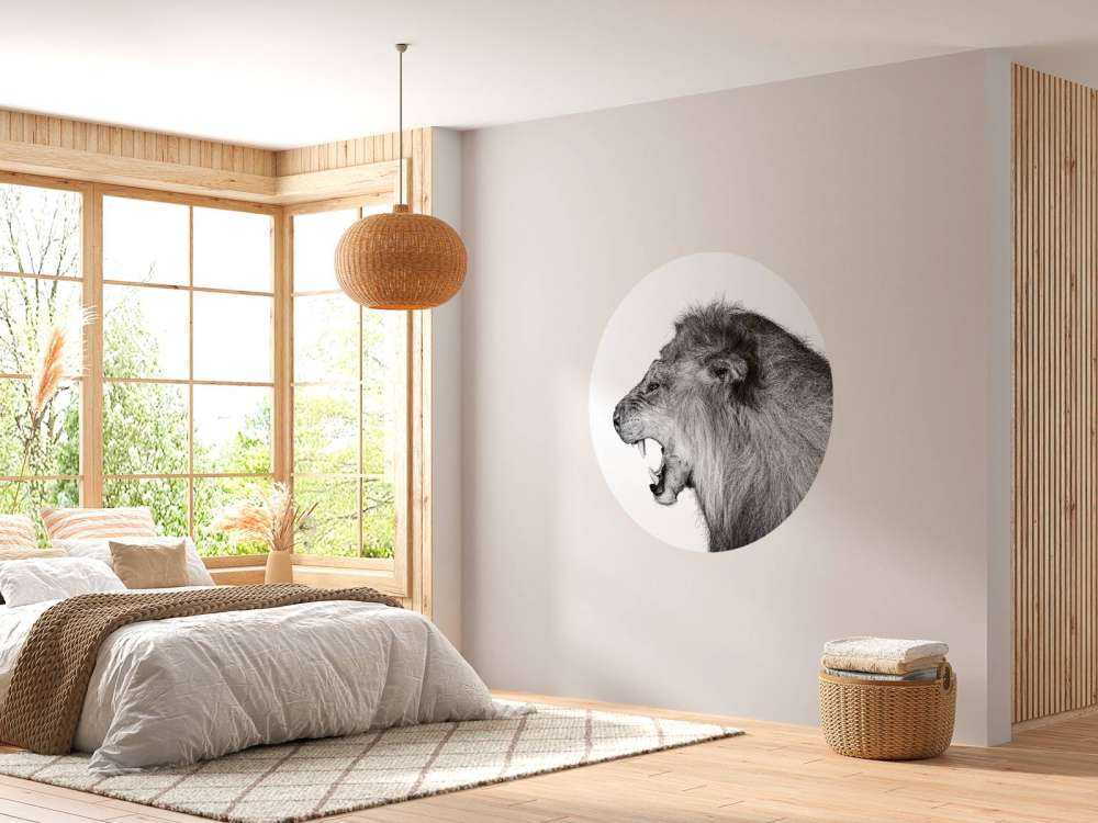 Brølende løve hvid