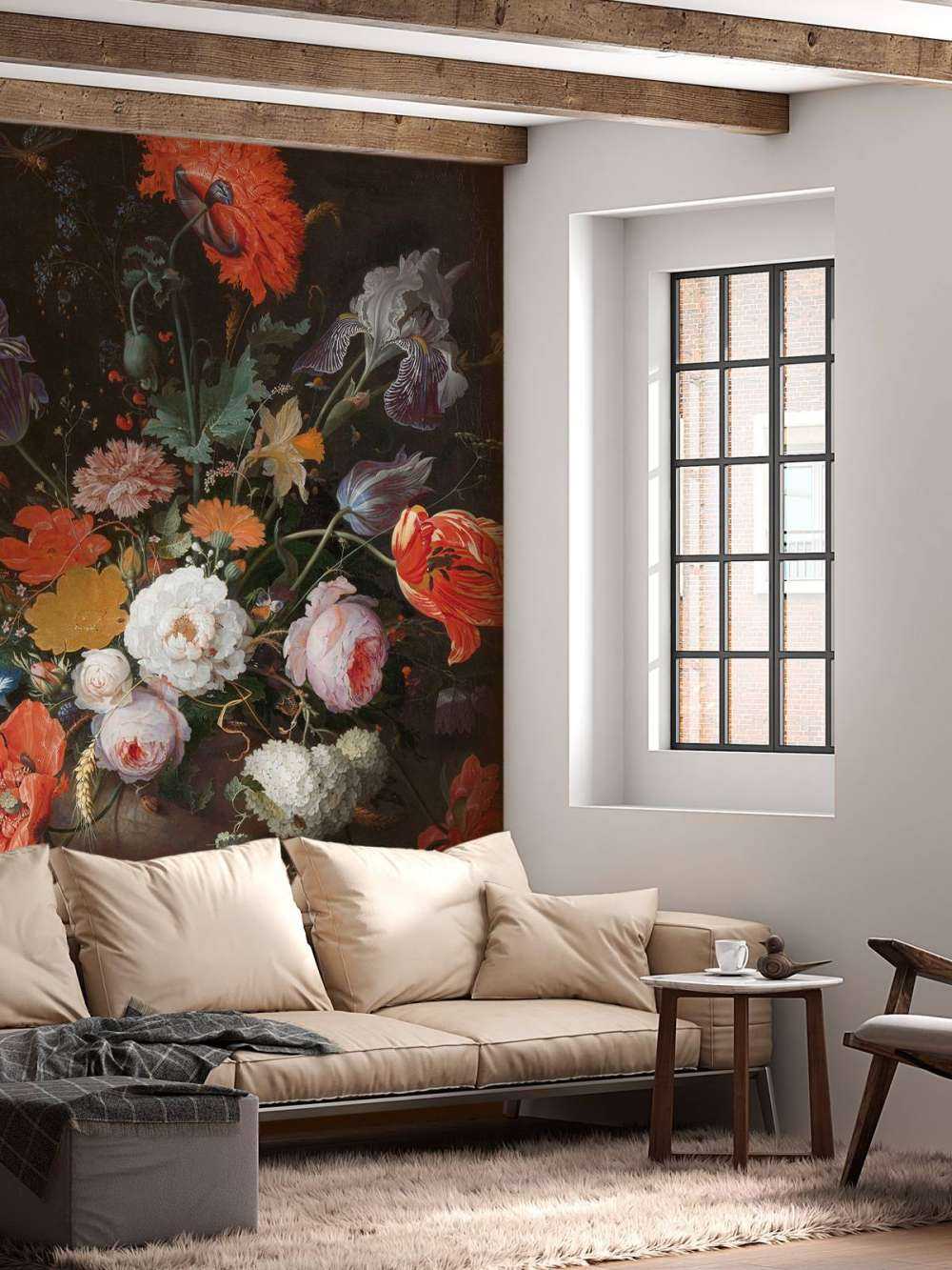 Stilleben med blomster og en klokke