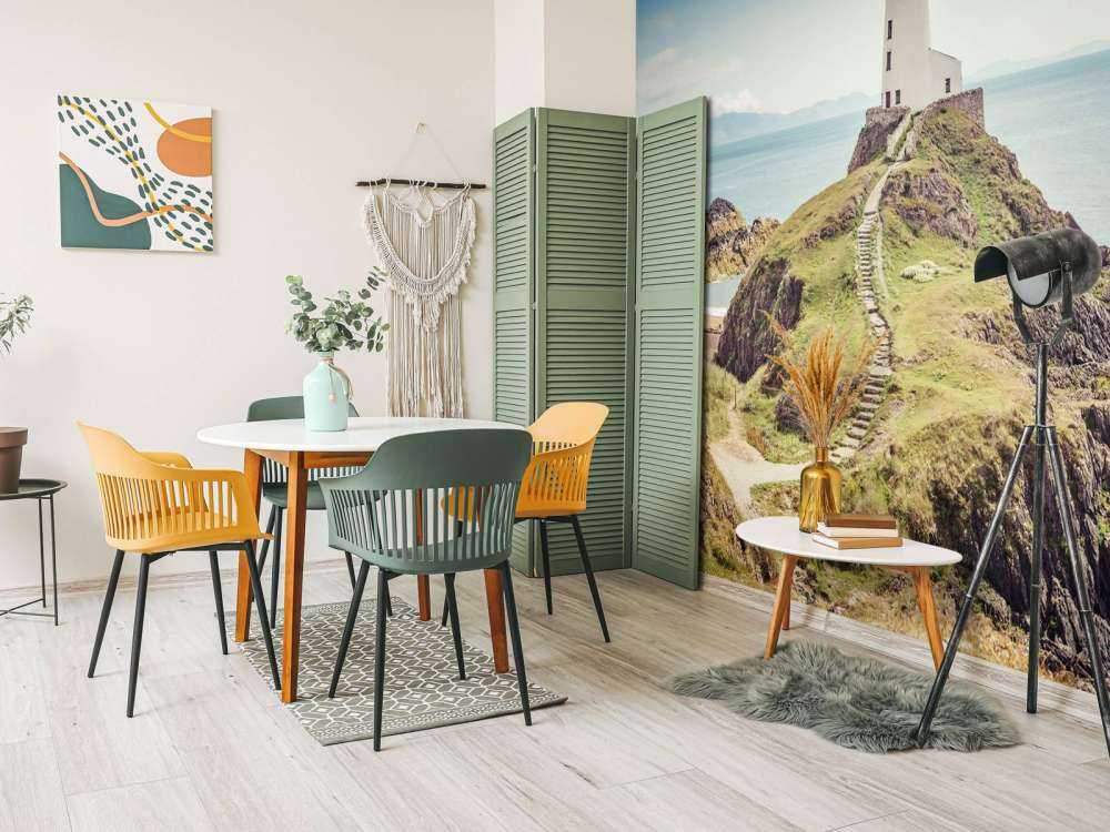 Fyr på et steinete feriested