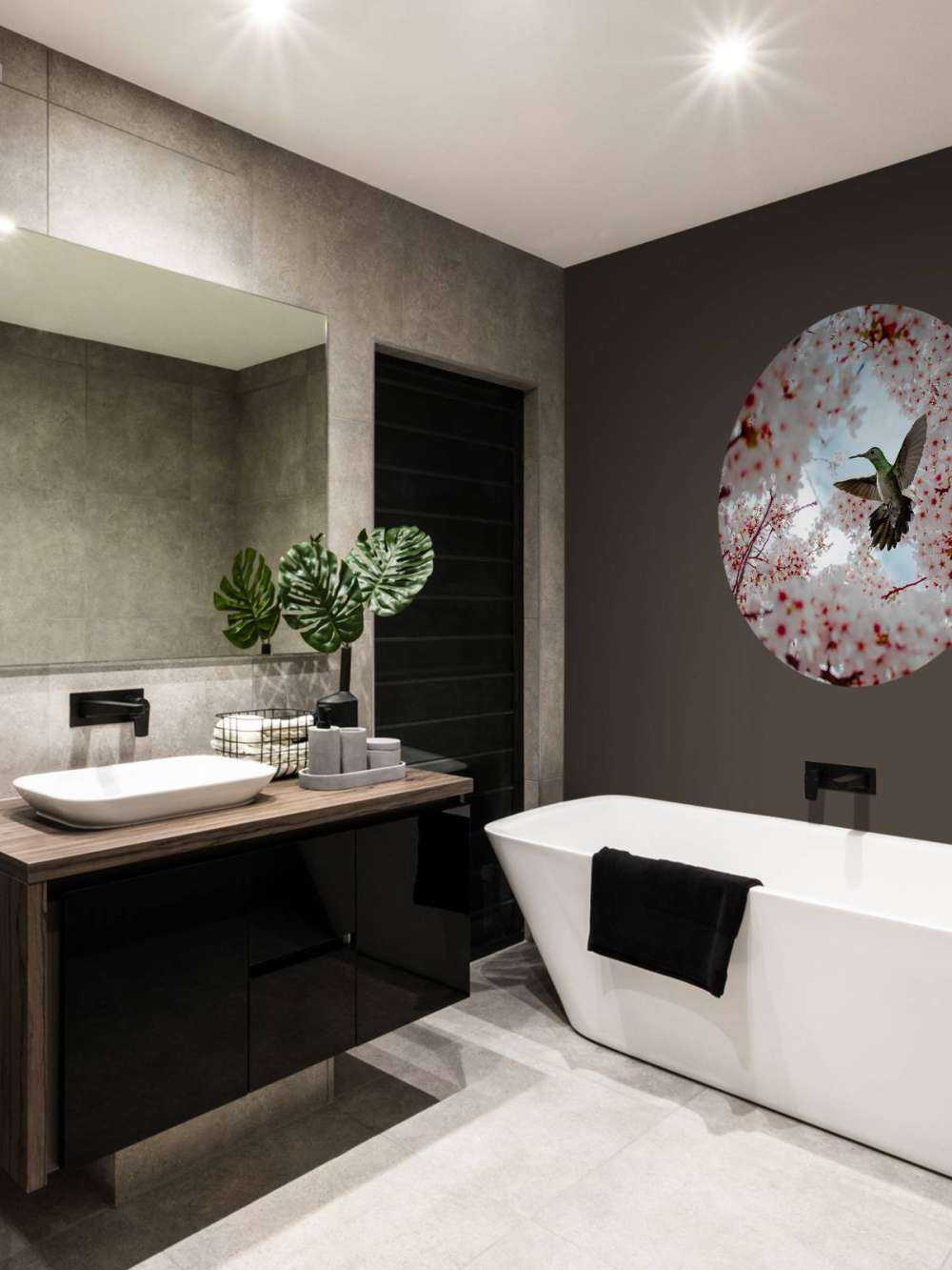 Kolibri mellom blomstene