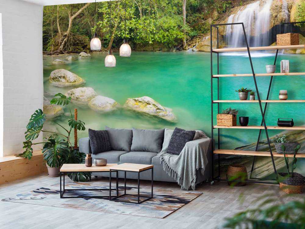 Vakker foss i Thailand