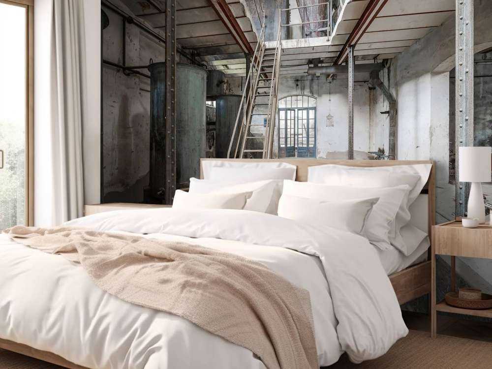 Forladt gammel fabrik