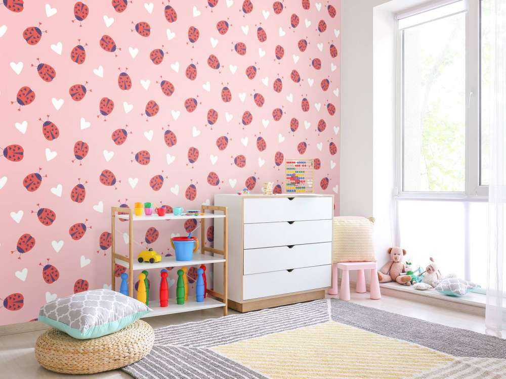 Mariehøns med hjerter