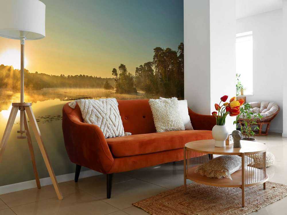 Solopgang ved skovsøen