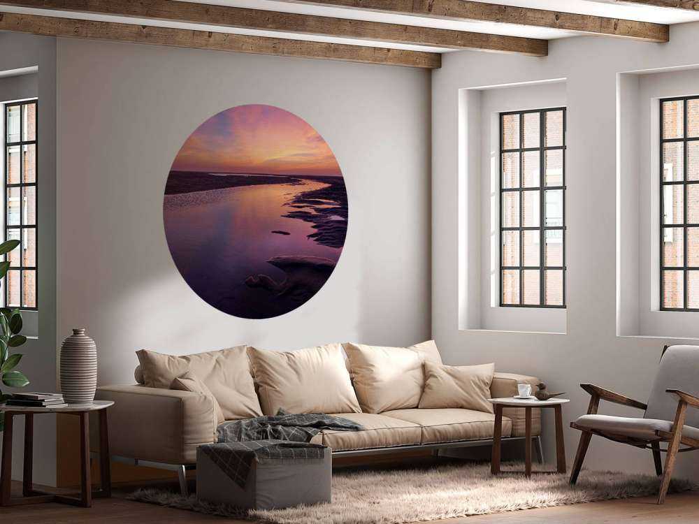 Solnedgång med lila luft