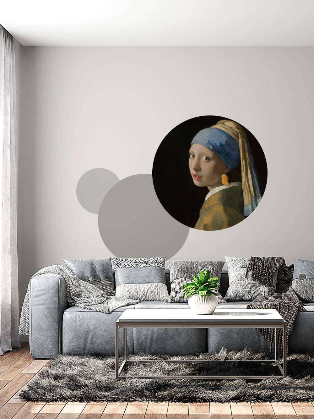 Jente med en kyllingklump