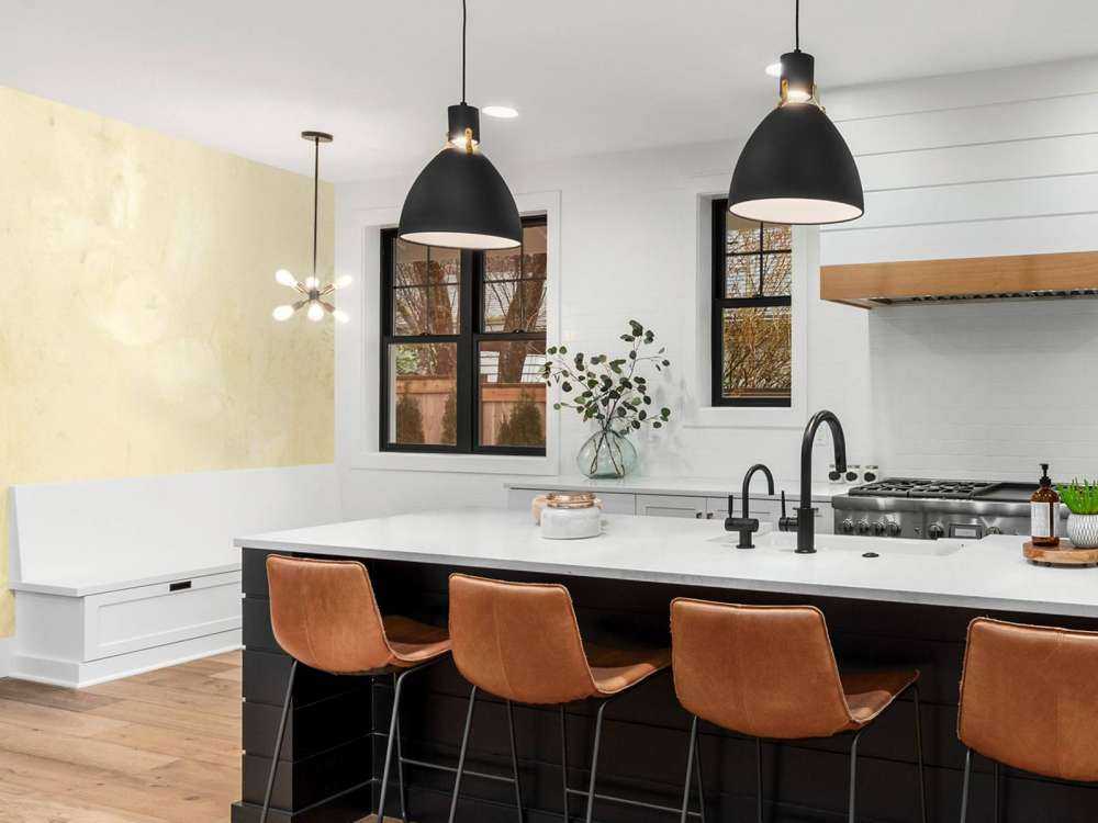 Weegbree og vill geranium - motlys