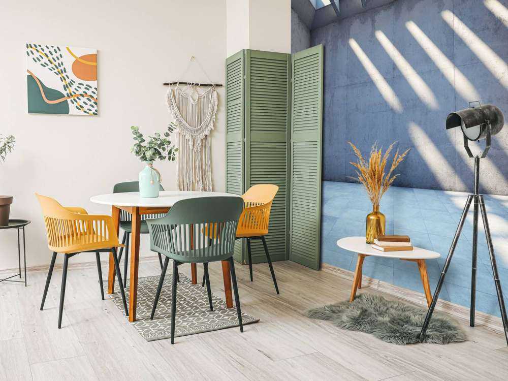 Tom plass med åpent tak