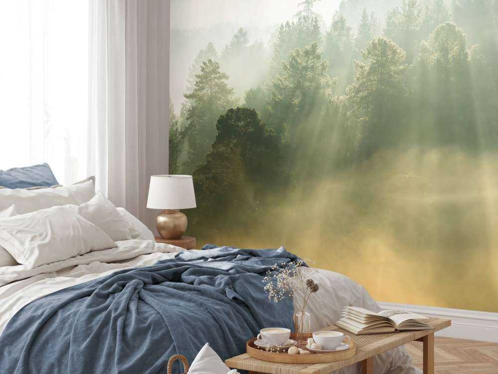 Soluppgång mellan kullarna