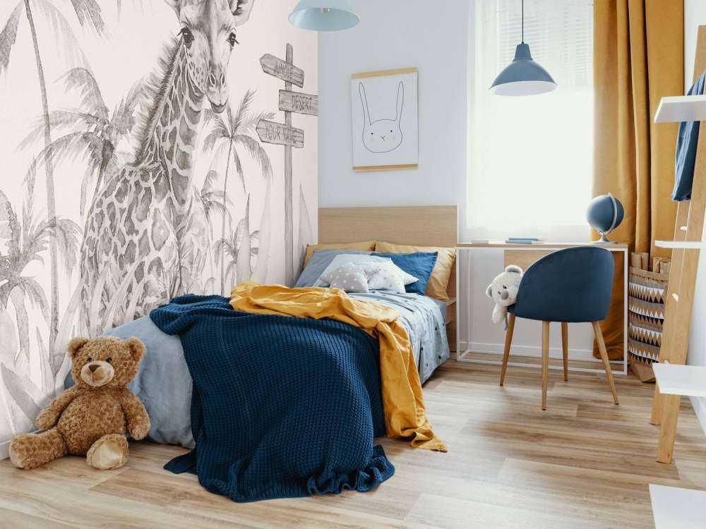 Baby-giraf i junglen beige