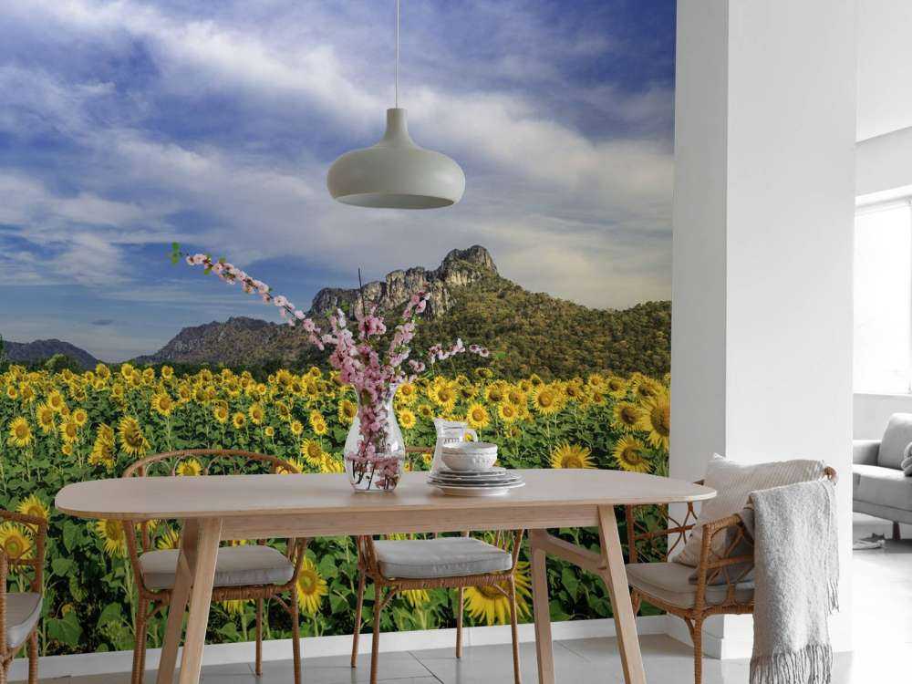 Gul blomstrende mark