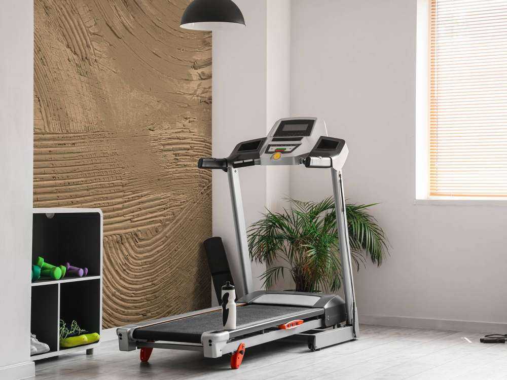 Strukturer og former i guldbrun