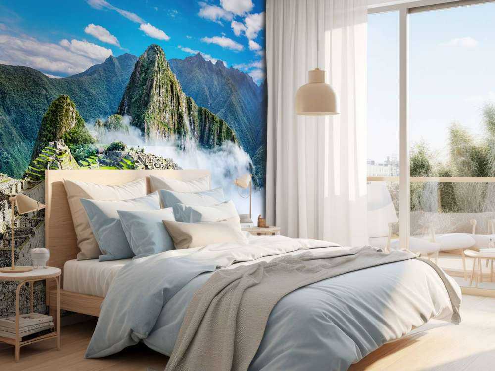 Machu Picchu i tåken