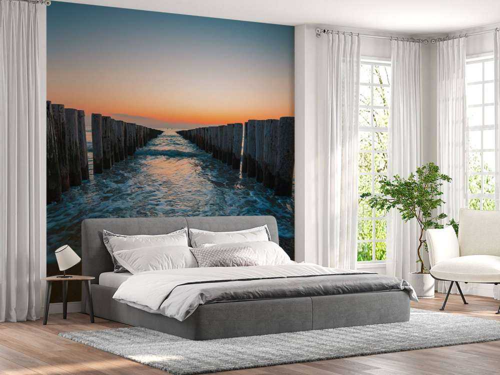 Vågor vid solnedgången